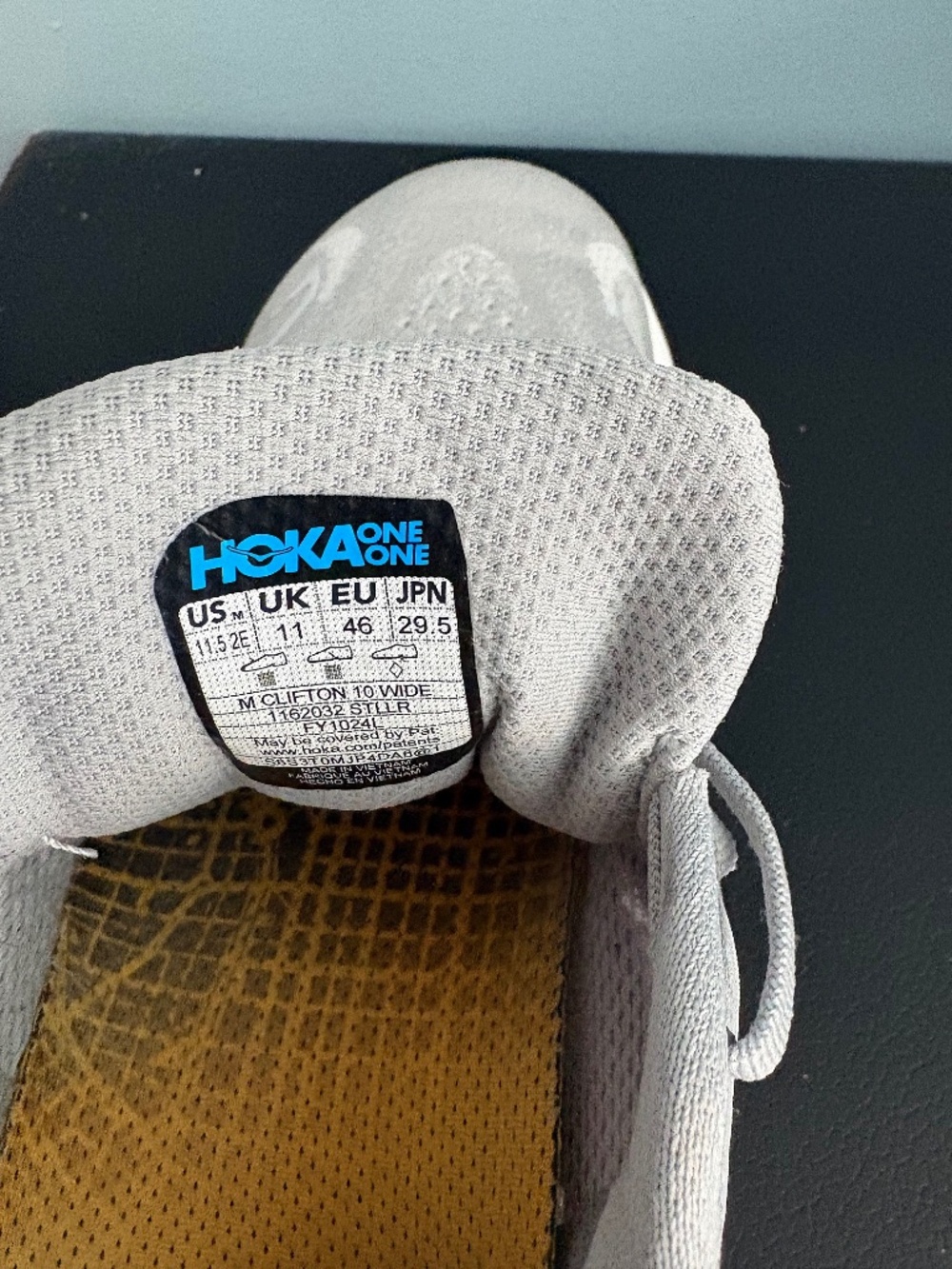 Hoka One One Clifton 10 with premium insole. Mens Size 11.5 Wide - Picture 3 of 4